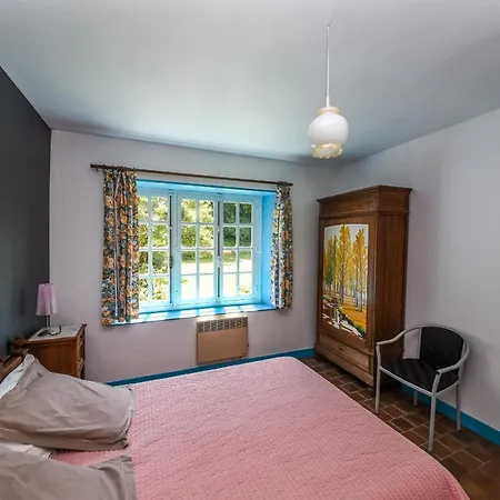Le Burgh Tatil Evi Cresserons